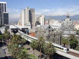 Renta y Alquiler de carros, autos o vehiculos - Car Rental Medellin, Envigado, Itagui Rionegro